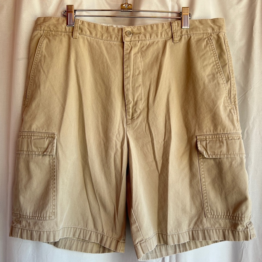 Dockers Khaki Cargo Shorts Pockets 9" Inseam 100% Cotton Casual Men's 36